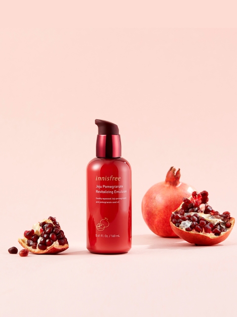 

Innisfree Jeju Pomegranate Revitalizing Emulsion 160ml, Red