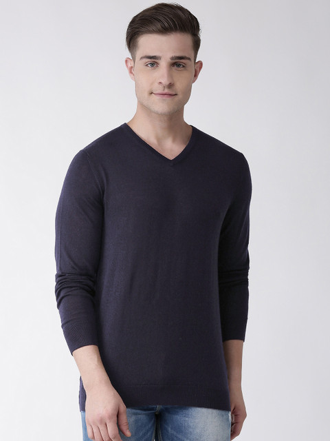 

Celio Men Navy Blue Solid Pullover Sweater