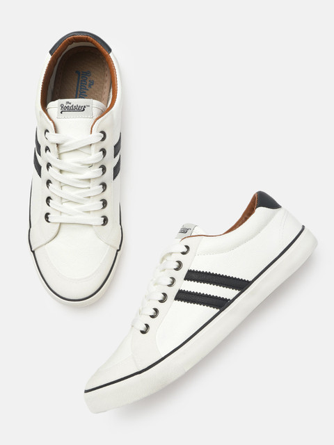 

Roadster Men White Solid Sneakers