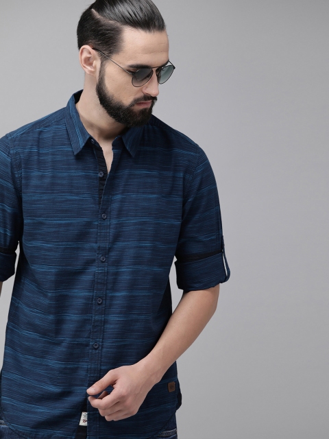 

Roadster Men Navy Blue Regular Fit Striped Casual Shirt