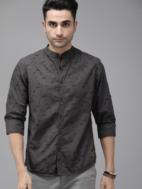 

Roadster Men Grey Printed Casual Shirt