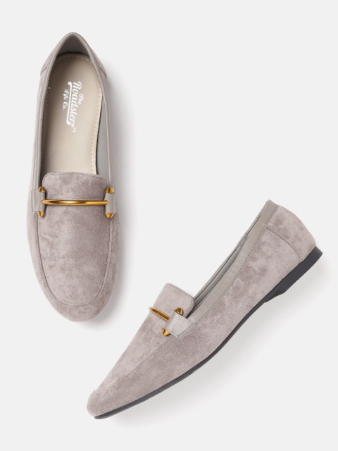 

Roadster Women Grey Loafers
