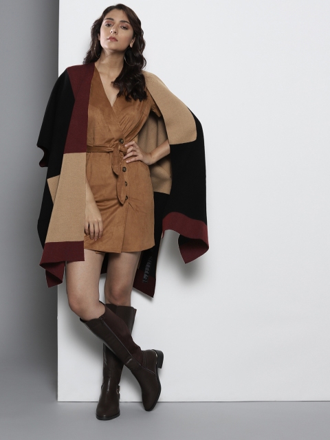 

DOROTHY PERKINS Women Black & Beige Colourblocked Open Front Cape Winter Shrug