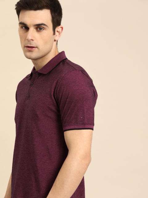 

ether Men Burgundy Solid Polo Collar T-shirt