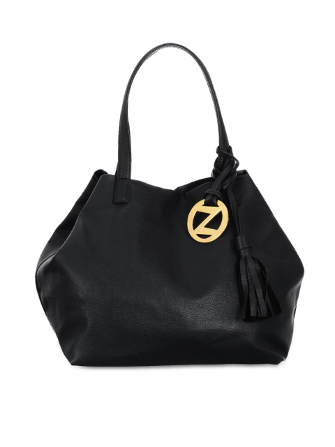 

OsaiZ Black Shoulder Bag
