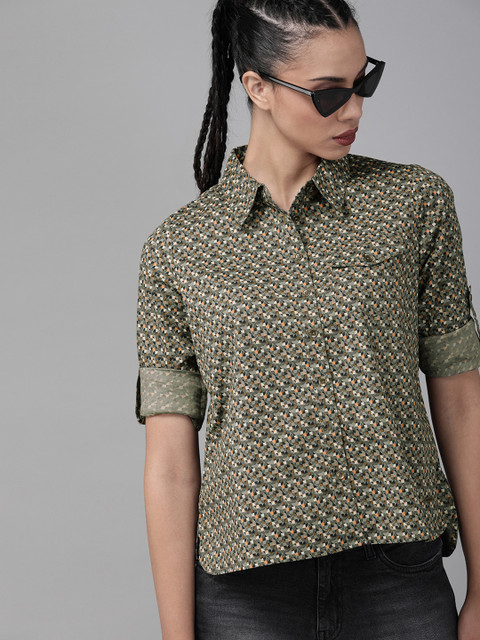 

Roadster Women Green Regular Fit Printed Casual Shirt