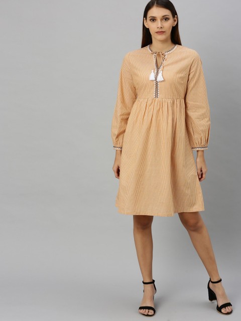 

Chemistry Women Beige White Striped Fit and Flare Dress