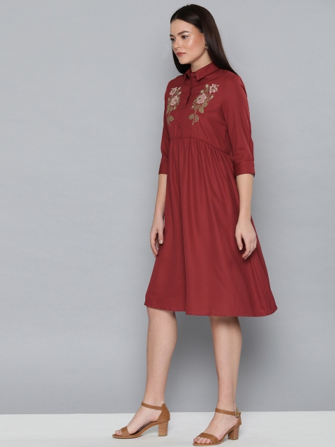 

Chemistry Women Maroon Floral Embroidered Fit and Flare Dress