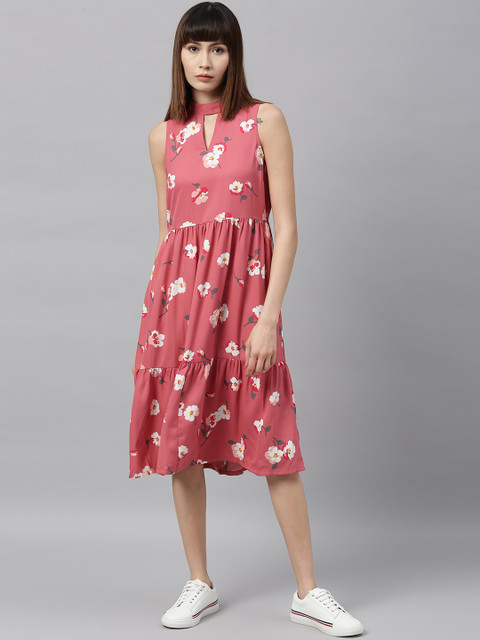 

Chemistry Women Pink Printed Fit and Flare Dress