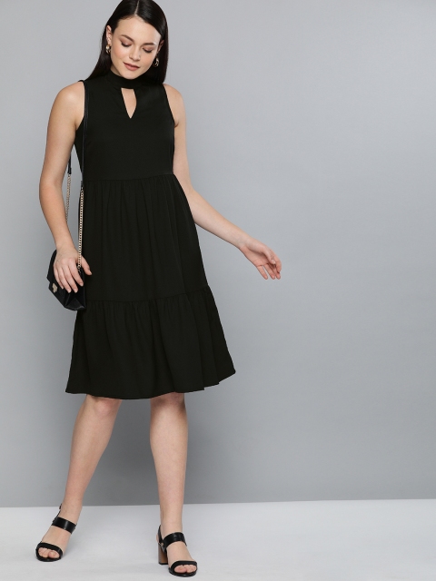 

Chemistry Women Black Solid Fit and Flare Dress