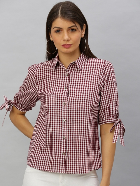 

Chemistry Women White & Maroon Regular Fit Checked Casual Shirt With Tie-up Sleeves