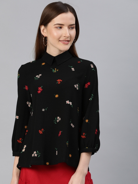 

Chemistry Women Black & Red Printed Top