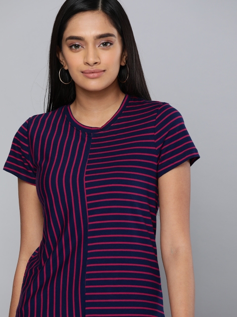 

Chemistry Women Navy Blue & Pink Striped Round Neck T-shirt