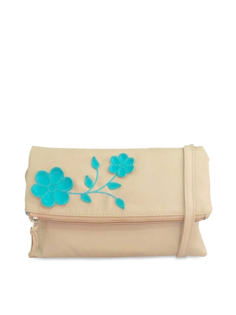 

Toteteca Beige Leather Sling Bag