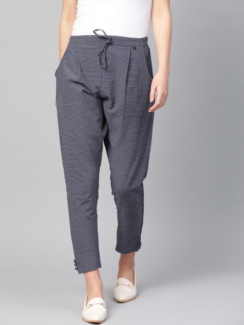 

Ishin Women Navy Blue & White Regular Fit Checked Regular Trousers