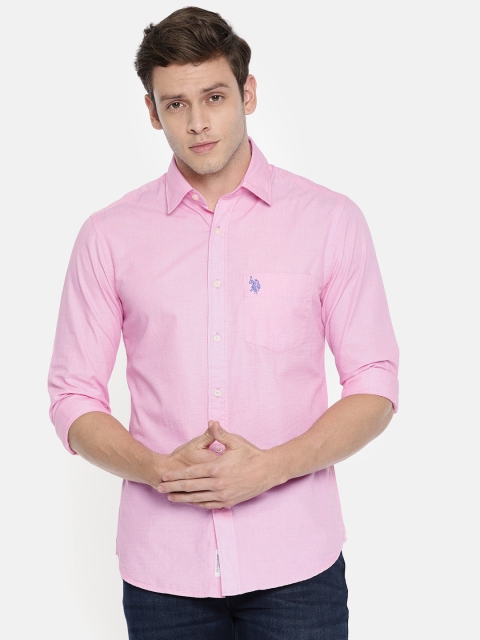 

U.S. Polo Assn. Men Pink Tailored Fit Solid Casual Shirt