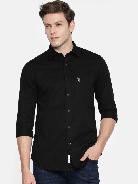 

U.S. Polo Assn. Men Black Tailored Fit Solid Casual Shirt