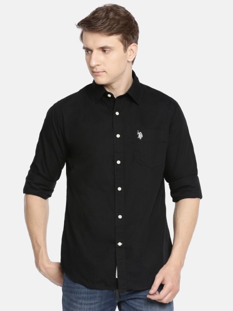 

U.S. Polo Assn. Men Black Tailored Fit Solid Casual Shirt