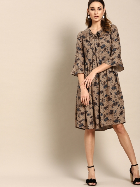 

AKS Couture Women Brown & Navy Blue Printed Fit & Flare Dress