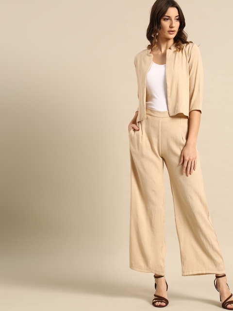 

AKS Couture Women Cream-Coloured Solid Coat with Trousers