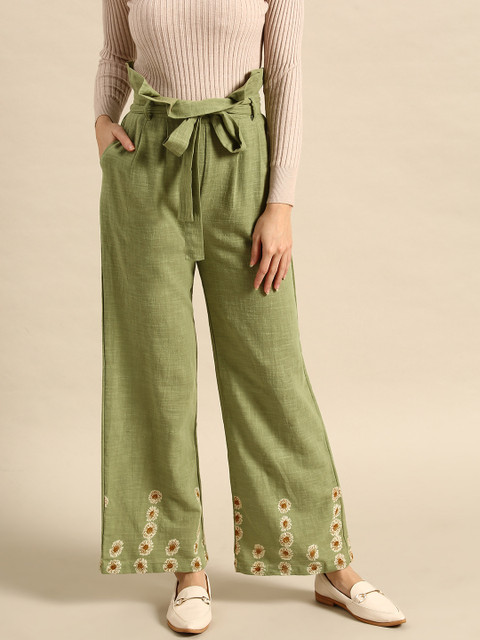 

AKS Couture Women Green & Beige Regular Fit Printed Detail Parallel Trousers