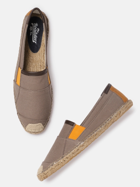 

Roadster Men Brown Espadrilles