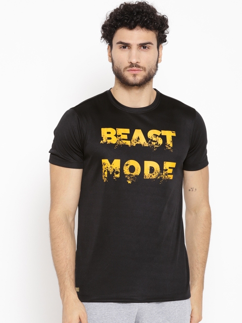 

Yuuki Men Black & Yellow Printed Round Neck T-shirt