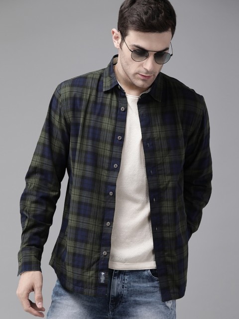 

The Roadster Lifestyle Co Men Olive Green & Navy Blue Checked Tailored Flannel Shacket