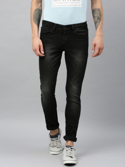 

SPYKAR Men Black Straight Fit Low-Rise Clean Look Jeans