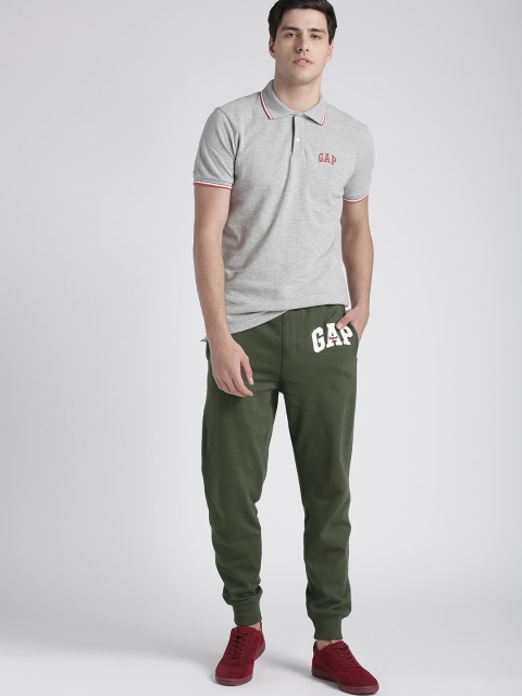 

GAP Men's Vintage Soft Gap Logo Joggers, Olive