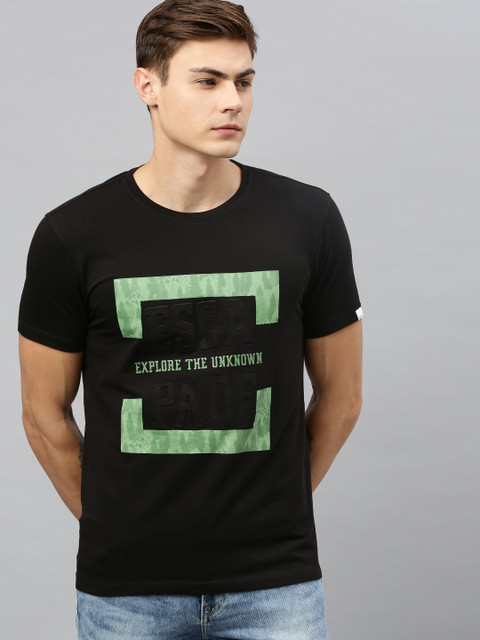 

SPYKAR Men Black and Teal Green Printed Round Neck T-shirt