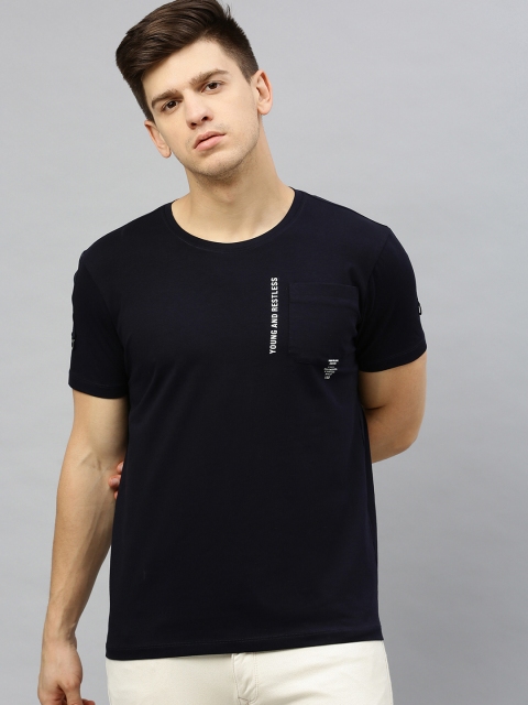 

SPYKAR Men Navy Blue Solid Pocket Detail Round Neck T-shirt