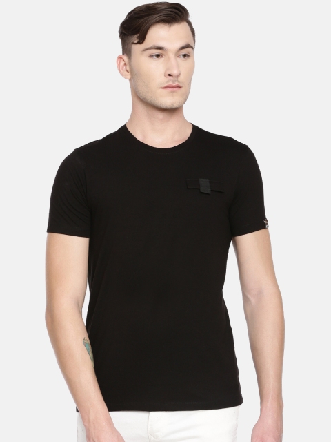 

SPYKAR Men Black Printed Slim Fit Round Neck T-shirt
