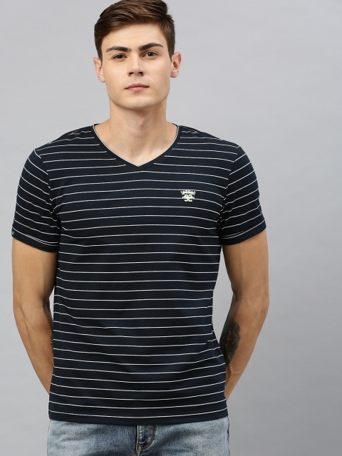

SPYKAR Men Navy Blue & White Striped V-Neck T-shirt