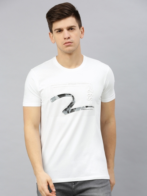 

SPYKAR Men White Solid Round Neck T-shirt