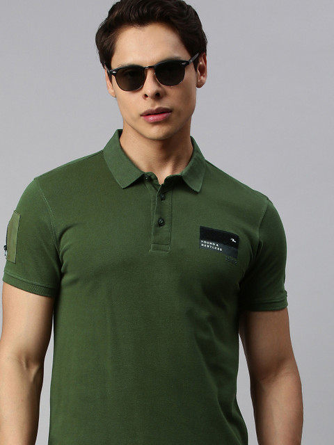 

SPYKAR Men Olive Green Solid Polo Collar T-shirt