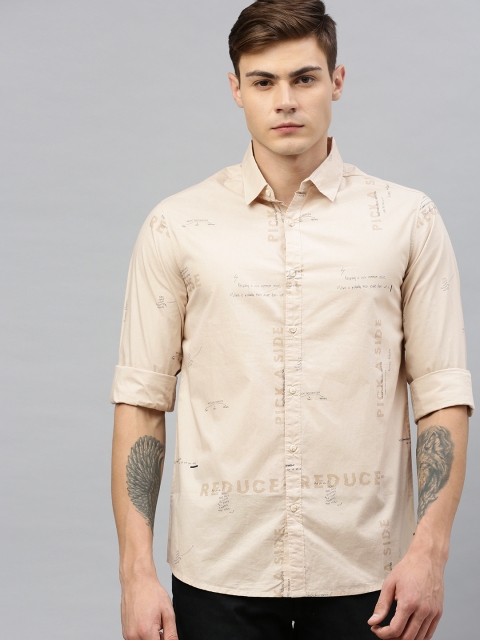 

SPYKAR Men Beige Slim Fit Printed Casual Shirt