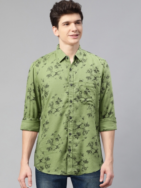 

SPYKAR Men Green & Black Printed Regular Fit Casual Shirt