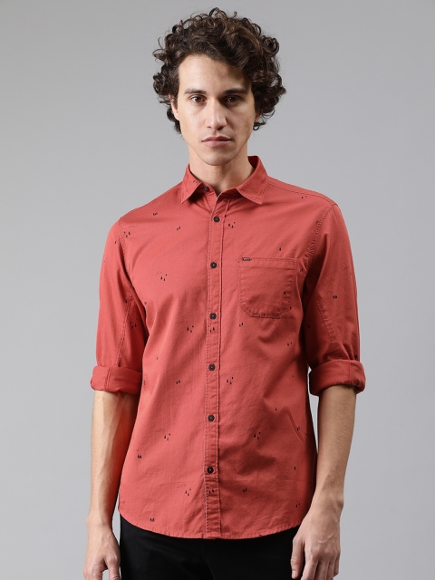 

SPYKAR Men Red Slim Fit Printed Casual Shirt
