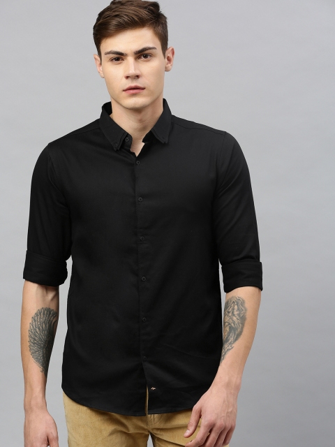 

SPYKAR Men Black Slim Fit Solid Casual Shirt