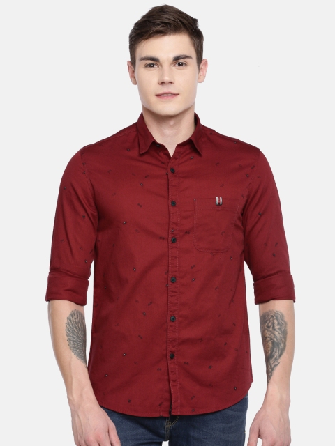 

SPYKAR Men Maroon Slim Fit Printed Casual Shirt