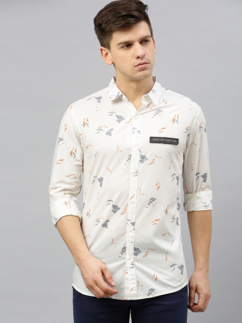 

SPYKAR Men Off-White & Grey Slim Fit Printed Casual Shirt with Applique