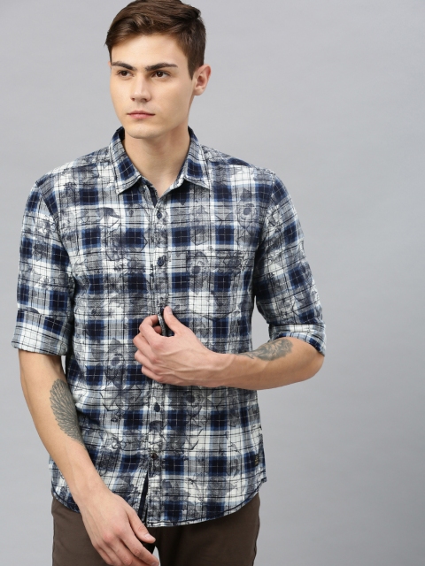 

SPYKAR Men Navy Blue & White Slim Fit Checked Casual Shirt