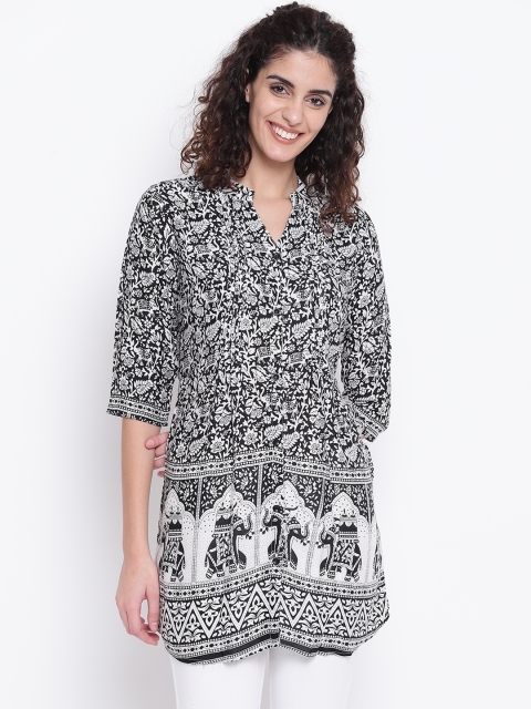 

One Femme Women Black & White Printed Tunic Shirt