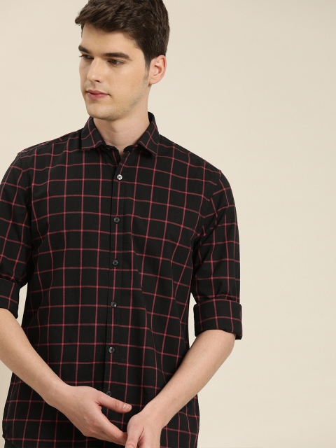 

INVICTUS Sport Men Black & Red Slim Fit Supima Cotton Checked Casual Shirt