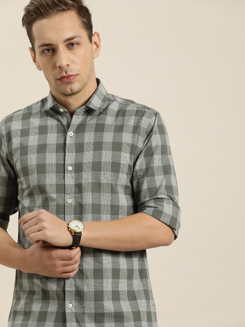 

INVICTUS Men Grey & White Slim Fit Checked Casual Shirt
