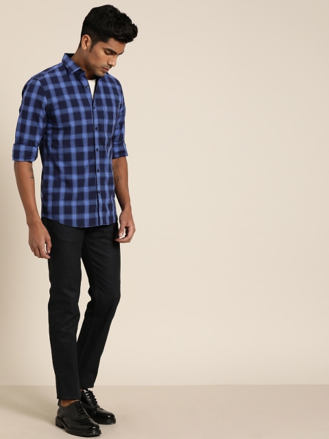 

INVICTUS Men Navy Blue Slim Fit Supima Cotton Checked Casual Shirt