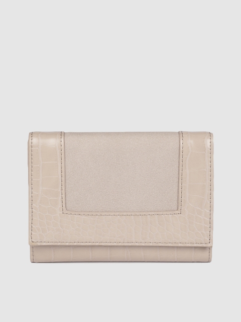 

Accessorize Women Cream-Coloured Textured Three Fold Wallet