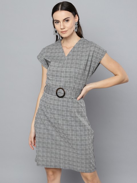 

Marie Claire Women Black & White Checked Sheath Dress