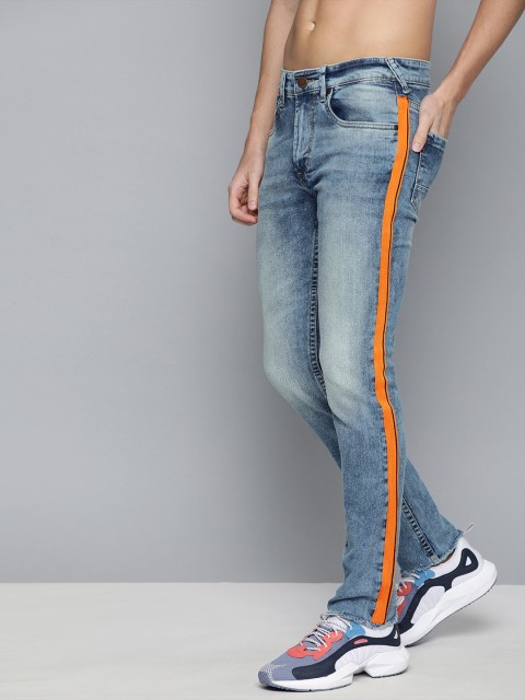 

HERE&NOW Men Blue Slim Fit Mid-Rise Clean Look Stretchable Jeans With Side Stripe Detail